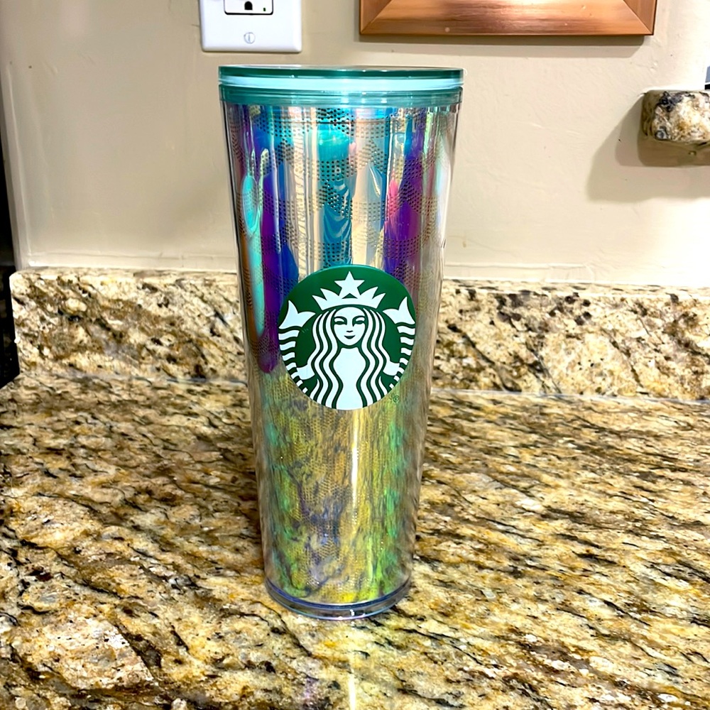 Venti Starbucks Iridescent Mermaid Scale Cold Cup 2019 Deadstock Coastal